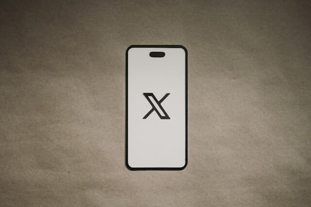 X logo